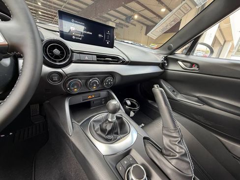 New 2026 MAZDA MX-5 Miata Sport RWD image 15