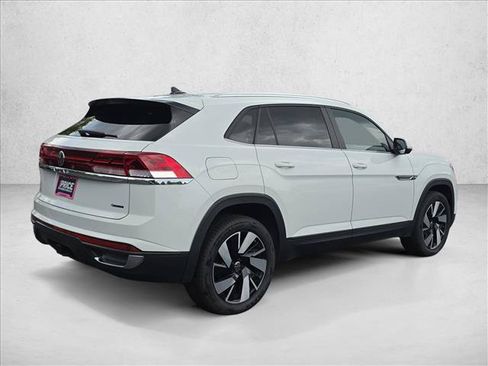 Used 2025 Volkswagen Atlas Cross Sport SE AWD/4WD image 5