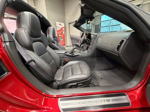 Used 2012 Chevrolet Corvette Grand Sport image 34