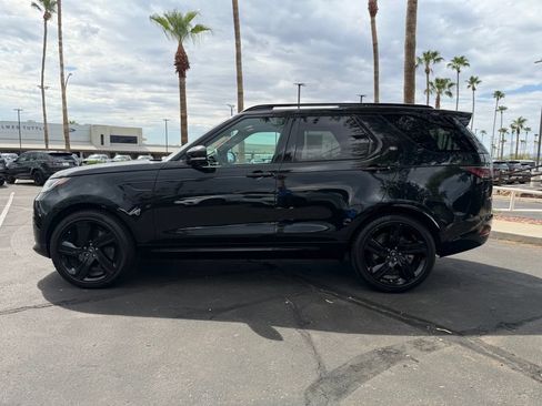 Used 2023 Land Rover Discovery HSE R-Dynamic AWD/4WD image 3
