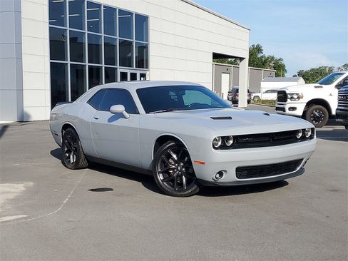 Used 2021 Dodge Challenger SXT w/ Blacktop Package image 32