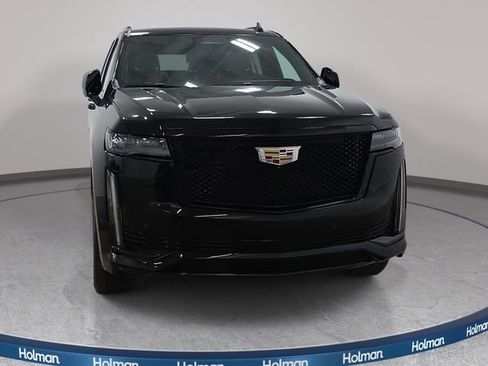 Used 2023 Cadillac Escalade Sport w/ Touring Package AWD/4WD image 3