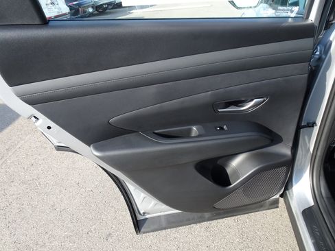 New 2025 Hyundai Tucson SE image 14