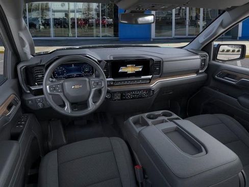 New 2025 Chevrolet Silverado 1500 LT w/ Safety Package AWD/4WD image 18