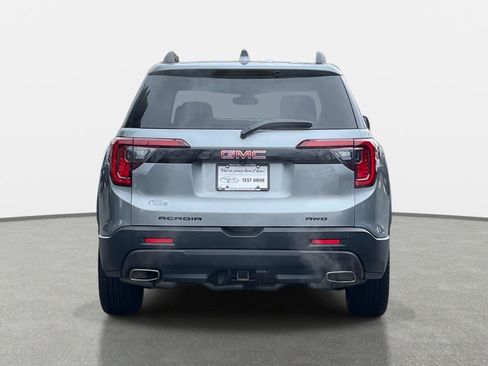 Used 2023 GMC Acadia SLT w/ Elevation Edition image 6