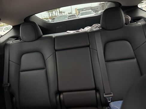 Used 2024 Tesla Model Y Performance image 14