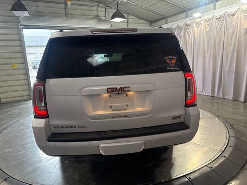 Used 2019 GMC Yukon XL SLT w/ Premium Edition AWD/4WD image 6