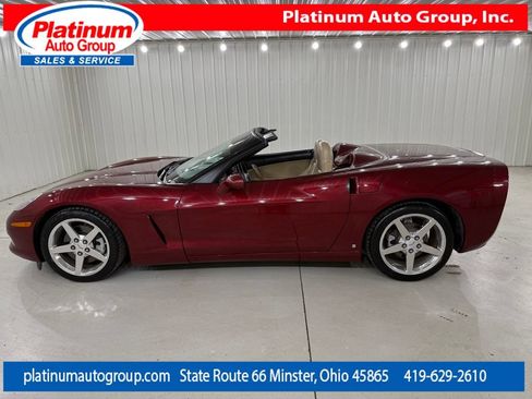 Used 2007 Chevrolet Corvette Convertible w/ Preferred Equipment Group RWD image 4