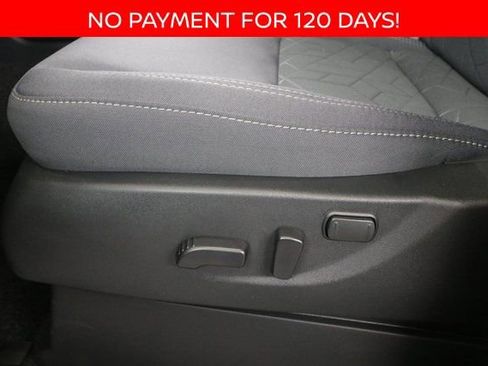 New 2025 Nissan Frontier SV w/ SV Convenience Package image 5