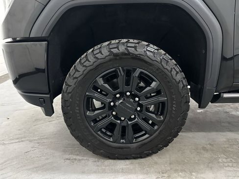 Used 2021 GMC Sierra 2500 Denali w/ Denali Black Diamond Edition image 65