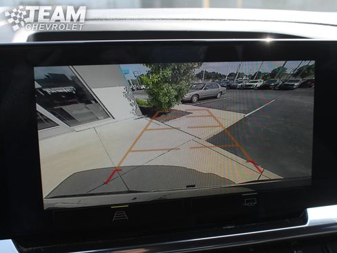 Used 2025 Chevrolet Silverado 1500 LT w/ LPO, Dark Essentials Package AWD/4WD image 17