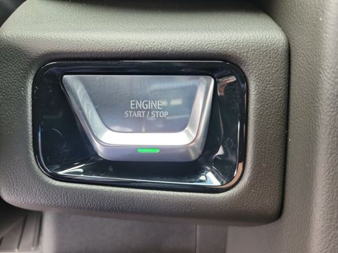 Used 2026 GMC Yukon AT4 w/ AT4 Premium Package AWD/4WD image 21