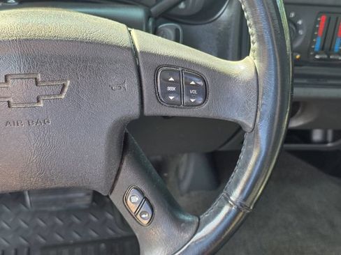 Used 2003 Chevrolet Silverado 1500 LS w/ Suspension Package, Off-Road AWD/4WD image 22