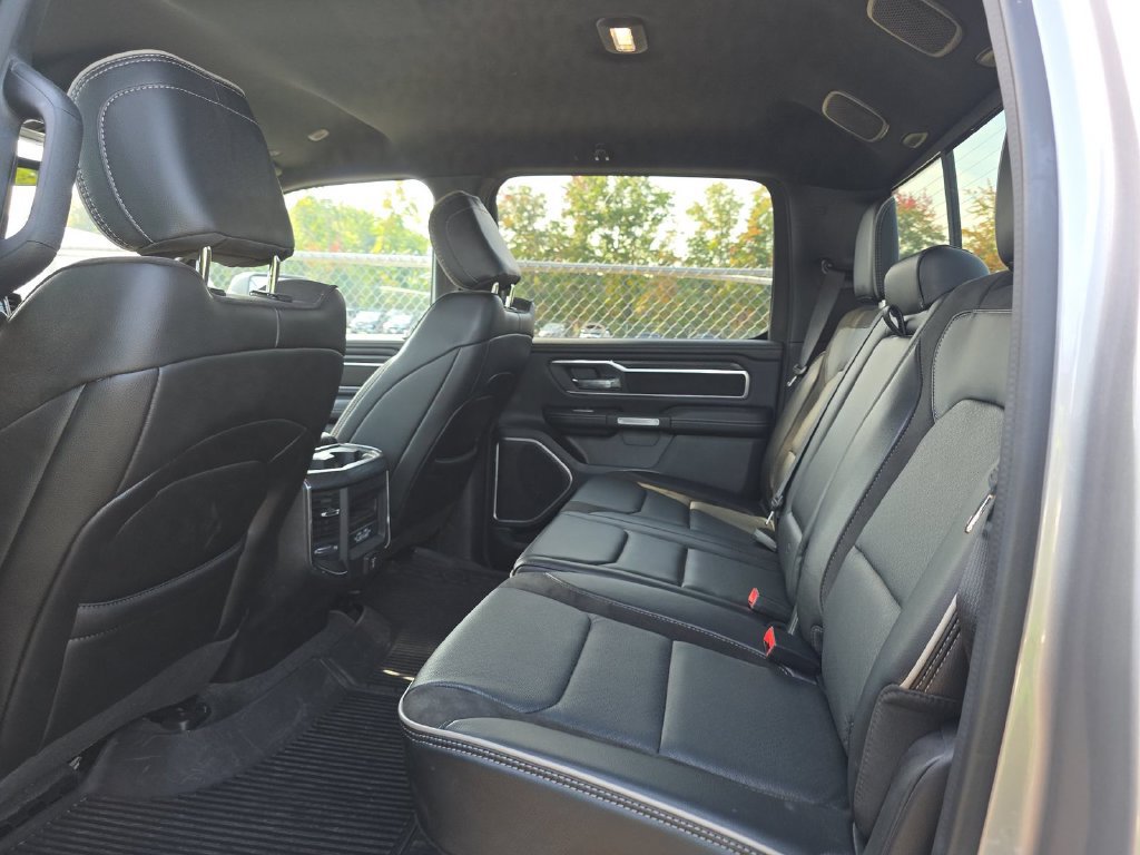 Used 2023 RAM 1500 Laramie AWD/4WD image 6