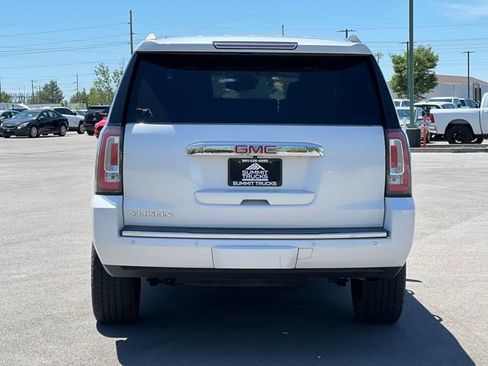 Used 2017 GMC Yukon Denali w/ Open Road Package AWD/4WD image 7