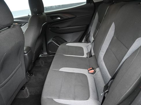 Used 2023 Chevrolet TrailBlazer LT w/ Convenience Package image 27