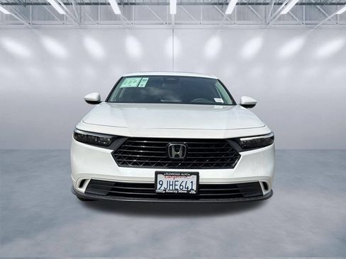 Used 2024 Honda Accord EX image 2