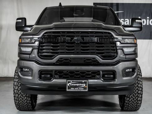 Used 2026 RAM 2500 Big Horn AWD/4WD image 3