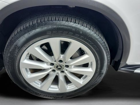 Used 2020 Mercedes-Benz GLC 300 4MATIC Coupe image 39