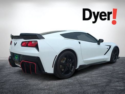 Certified 2015 Chevrolet Corvette Stingray Coupe RWD image 3