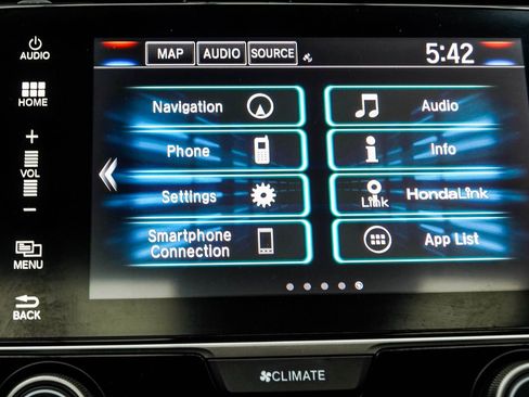 Used 2018 Honda Civic Touring image 23