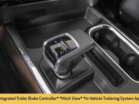 Used 2024 GMC Sierra 1500 SLT w/ SLT Premium Plus Package image 38