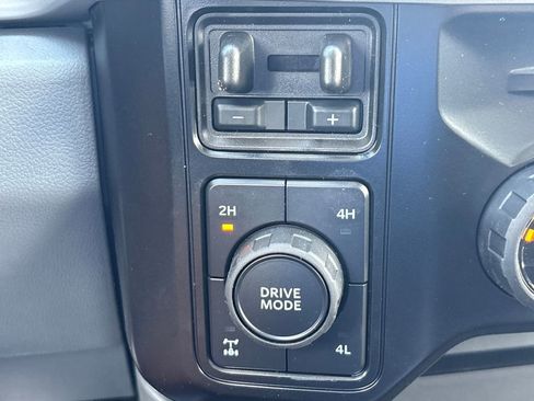 New 2026 Ford F250 XLT w/ XLT Premium Package image 25