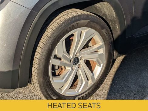 Used 2021 Volkswagen Atlas SE image 5