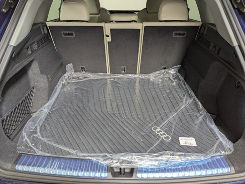 New 2025 Audi Q5 Prestige image 21