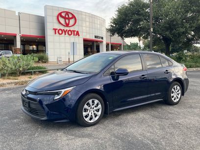 Used 2025 Toyota Corolla LE