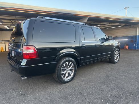 Used 2017 Ford Expedition EL King Ranch image 3