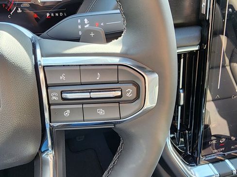 New 2026 GMC Yukon Denali w/ Denali Reserve Package image 23