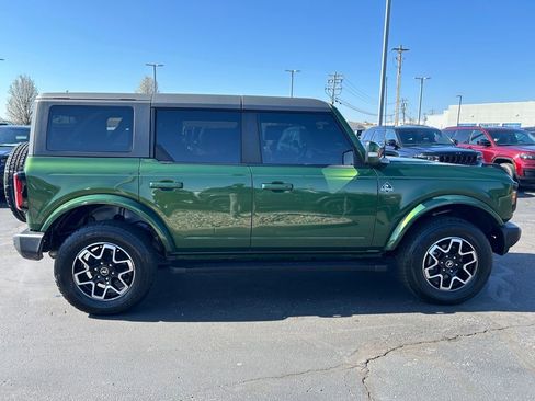 Used 2024 Ford Bronco Outer Banks image 8