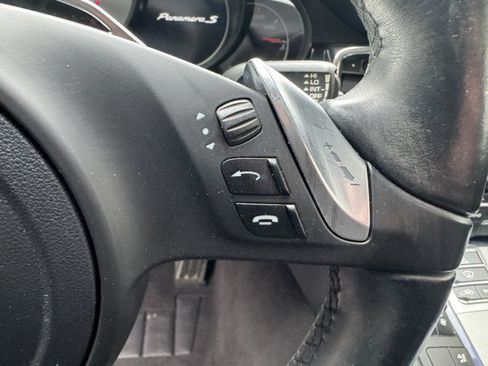 Used 2014 Porsche Panamera S RWD image 25