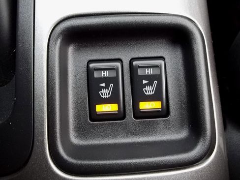 Used 2012 Nissan Juke SL image 27