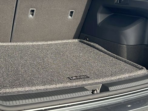 New 2026 Volkswagen Tiguan SE AWD/4WD image 27
