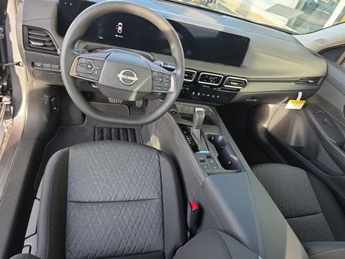 New 2026 Nissan Sentra SV w/ Floor Mat Package FWD image 4