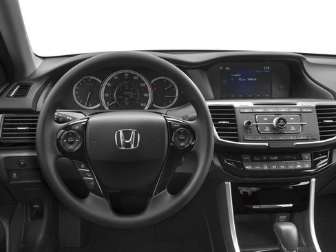 Used 2017 Honda Accord LX image 7