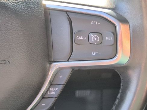 Used 2024 RAM 1500 Laramie RWD image 30