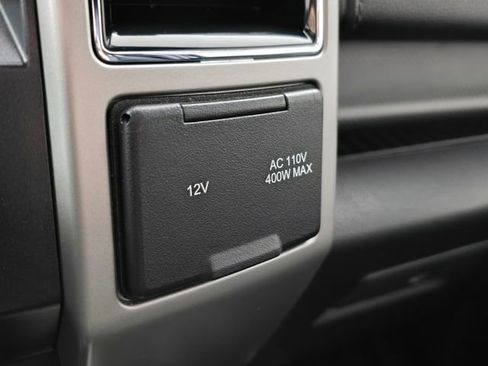 Used 2019 Ford F150 Lariat w/ Equipment Group 502A Luxury image 36