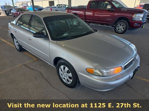Used 2003 Buick Century Custom image 3