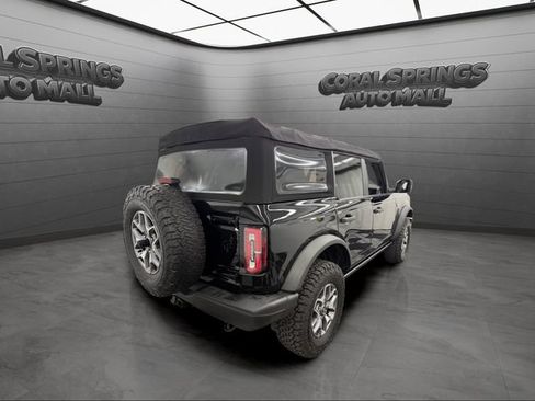 Used 2021 Ford Bronco Badlands AWD/4WD image 5