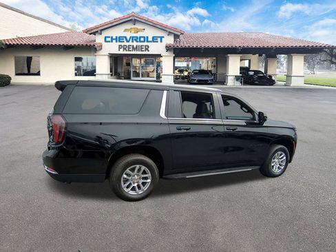 New 2026 Chevrolet Suburban LS w/ LPO, Dark Essentials Package image 8