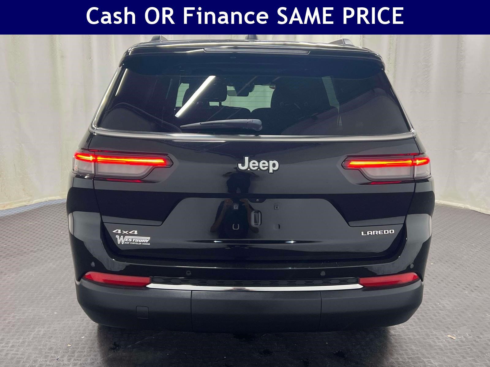 Used 2025 Jeep Grand Cherokee L Laredo w/ Luxury Tech Group I AWD/4WD image 7