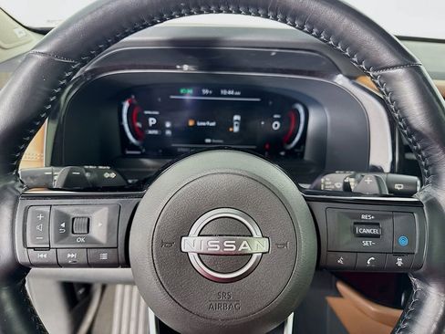 Used 2022 Nissan Pathfinder Platinum w/ Lighting Package (N93) image 16