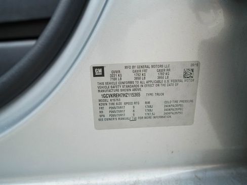 Used 2017 Chevrolet Silverado 1500 LT w/ All Star Edition image 38