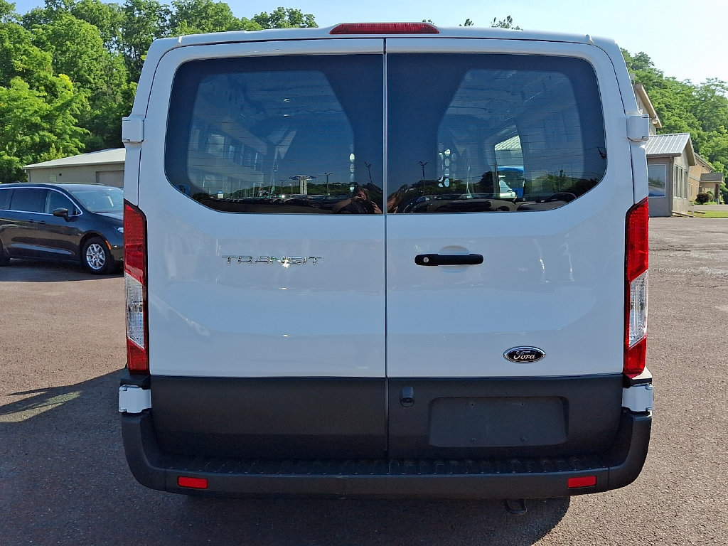 Certified 2025 Ford Transit 250 Low Roof w/ Exterior Upgrade Package RWD image 9