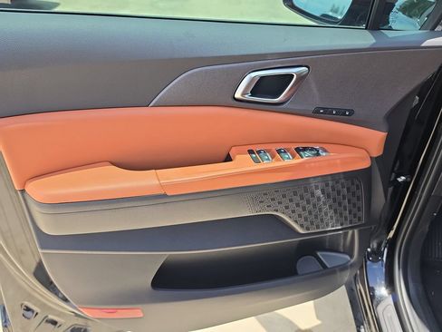 New 2026 Kia Carnival EX FWD image 19