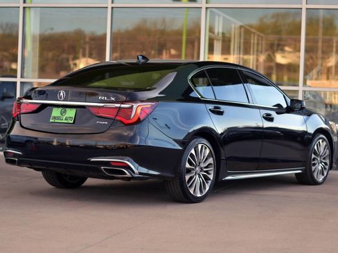 Used 2018 Acura RLX w/ Technology Package FWD image 10