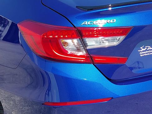 Used 2022 Honda Accord Sport image 31
